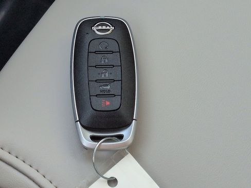 New 2026 Nissan Pathfinder SL image 32