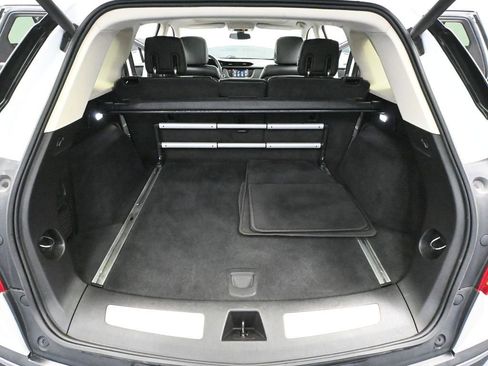 Used 2017 Cadillac XT5 Luxury image 44