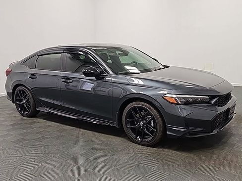 New 2025 Honda Civic Sport image 2