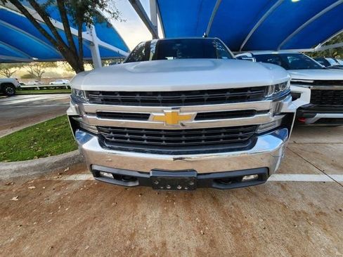 Used 2019 Chevrolet Silverado 1500 LT w/ Texas Edition image 2