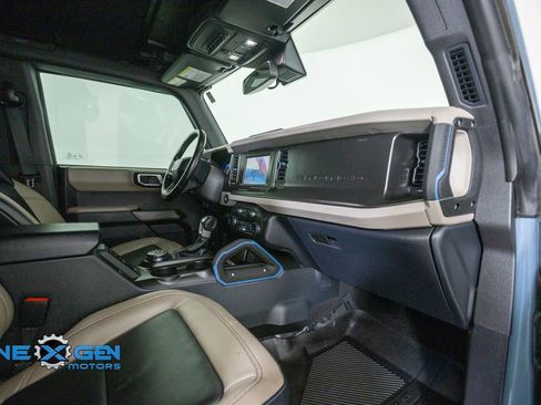 Used 2022 Ford Bronco Wildtrak AWD/4WD image 42