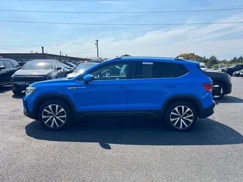 Used 2022 Volkswagen Taos SEL AWD/4WD image 6