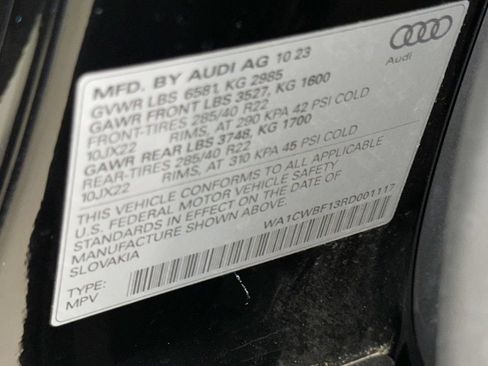 Used 2024 Audi SQ8 Prestige AWD/4WD image 20