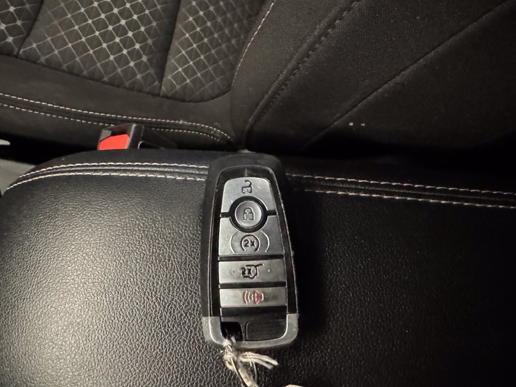 Used 2023 Ford Escape Active w/ Tech Pack #1 AWD/4WD image 17