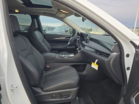 New 2026 INFINITI QX60 Luxe w/ Cargo Package image 19