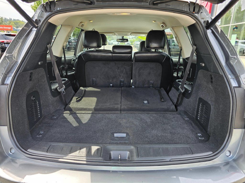 Used 2020 Nissan Pathfinder SL AWD/4WD image 11