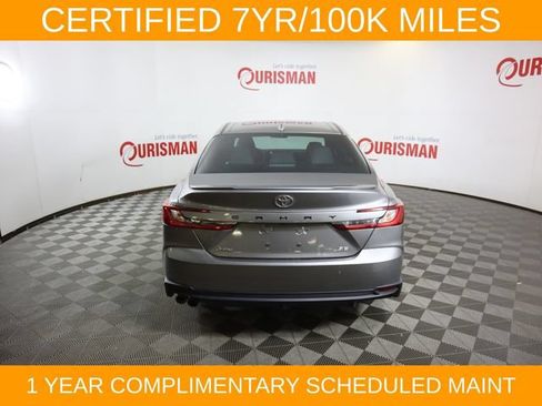 Used 2025 Toyota Camry SE w/ Multimedia Upgrade Package FWD image 9