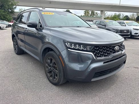 Used 2021 Kia Sorento S w/ Panoramic Sunroof Package AWD/4WD image 1
