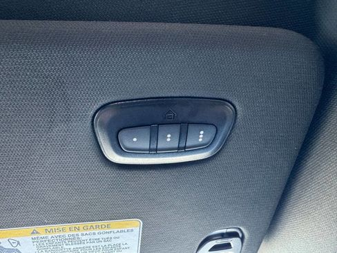 Used 2024 RAM 1500 Laramie AWD/4WD image 26