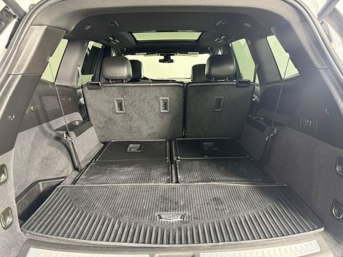 Used 2024 Cadillac XT6 Luxury w/ LPO, Floor Liner Package AWD/4WD image 34