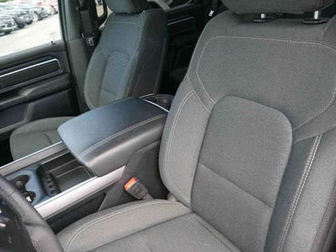 Used 2025 RAM 1500 Big Horn AWD/4WD image 30