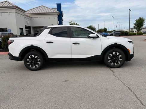 New 2026 Hyundai Santa Cruz SE FWD image 8