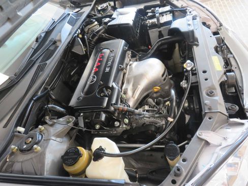 Used 2004 Toyota Camry SE image 43