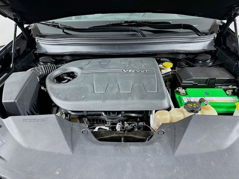 Used 2021 Jeep Cherokee Limited image 33