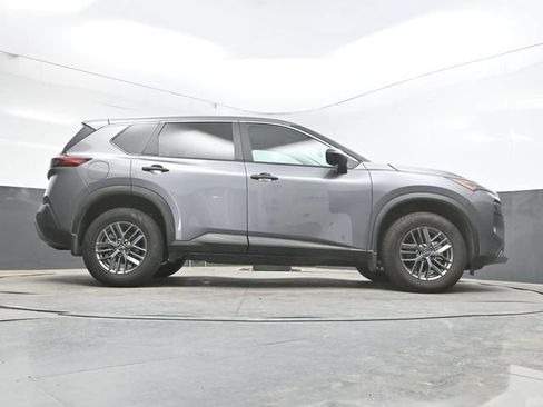 Used 2023 Nissan Rogue S AWD/4WD image 42