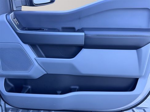 Used 2024 Ford F250 XLT w/ FX4 Off-Road Package image 15