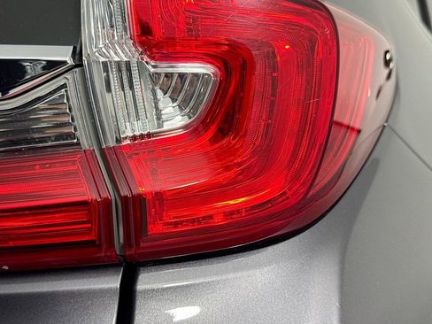 Used 2018 Honda CR-V LX image 31