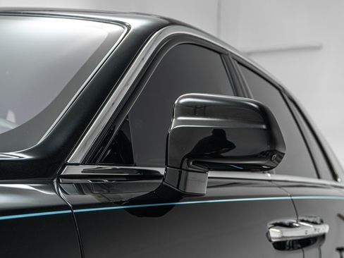 Used 2022 Rolls-Royce Ghost w/ Ghost Package AWD/4WD image 38