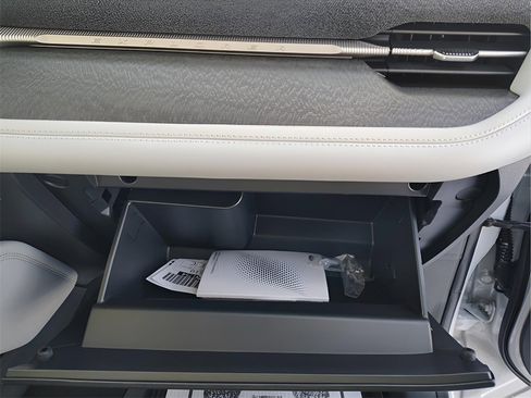 New 2026 Ford Explorer Platinum w/ LUX Leather Package image 37