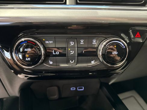 New 2026 Chevrolet Trax LT w/ Driver Confidence Package FWD image 16