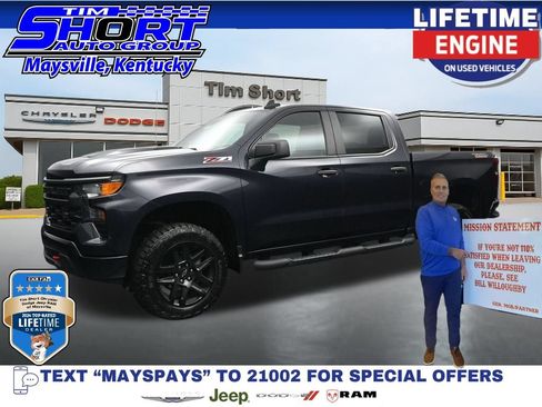 Used 2023 Chevrolet Silverado 1500 Custom Trail Boss AWD/4WD image 1