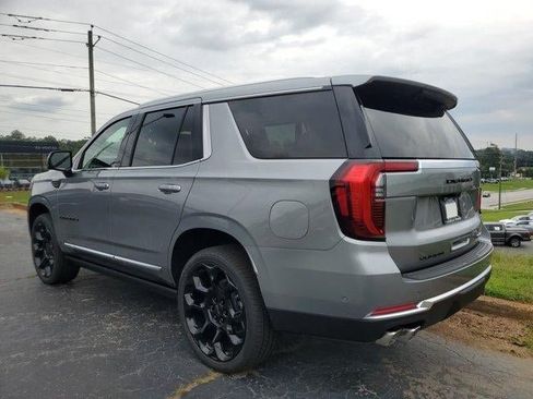 New 2026 GMC Yukon Denali w/ Denali Reserve Package AWD/4WD image 16