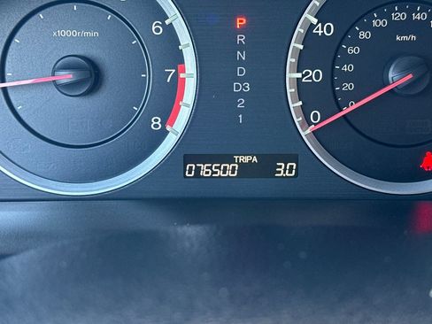 Used 2011 Honda Accord EX-L image 26
