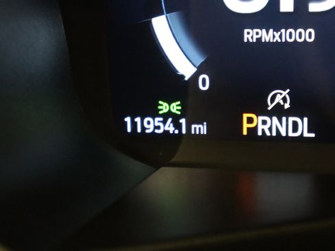 Used 2025 Ford Explorer ST-Line image 19