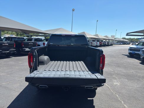 Used 2021 GMC Sierra 1500 AT4 AWD/4WD image 7