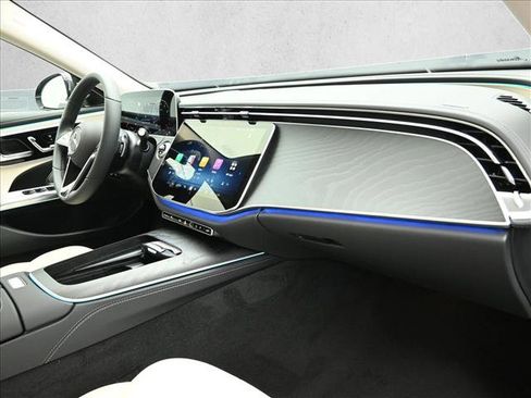 Certified 2026 Mercedes-Benz E 350 4MATIC Sedan image 26