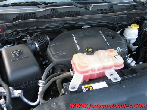 Used 2017 RAM 1500 Tradesman w/ Cold Weather Group AWD/4WD image 34