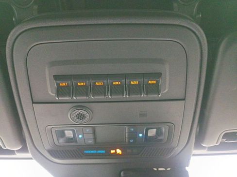 Used 2023 Ford Bronco Outer Banks image 38