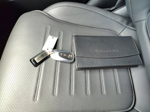 Used 2024 Mercedes-Benz C 300 4MATIC Sedan image 22