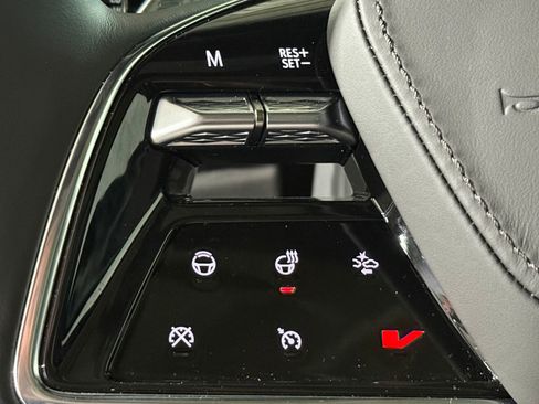 New 2026 Cadillac Escalade ESV V w/ LPO, ONYX Package image 14