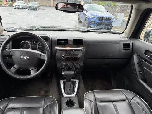 Used 2009 HUMMER H3 Luxury AWD/4WD image 13