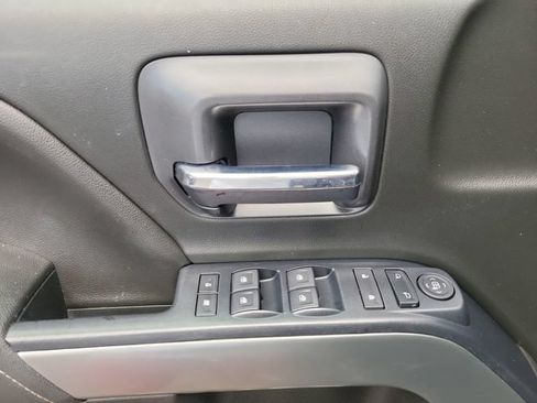 Used 2019 Chevrolet Silverado 1500 LT RWD image 15