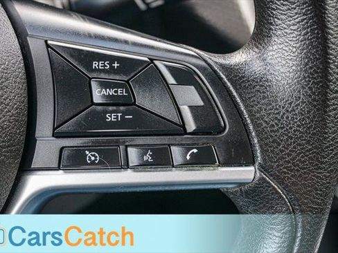 Used 2020 Nissan Kicks SV FWD image 28