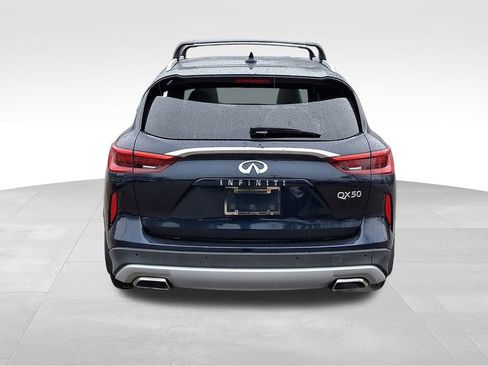 Used 2019 INFINITI QX50 Essential w/ Sensory Package image 5