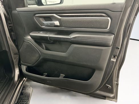 Used 2020 RAM 1500 Big Horn AWD/4WD image 32