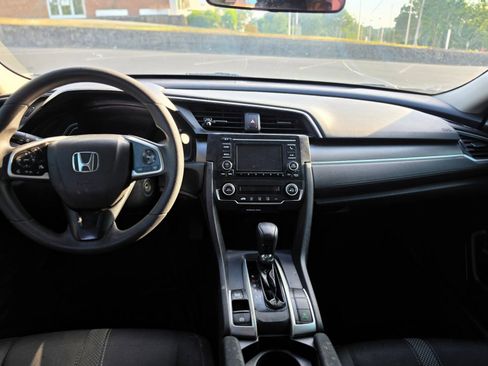 Used 2019 Honda Civic LX image 16