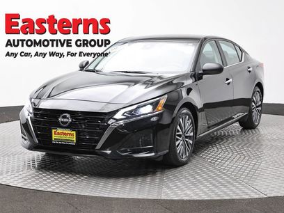 Used 2025 Nissan Altima 2.5 SV