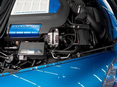 Used 2010 Chevrolet Corvette ZR1 w/ Preferred Equipment Group RWD image 76