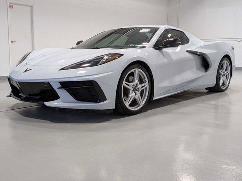 Used 2022 Chevrolet Corvette Stingray Premium Conv w/ Battery Protection Package RWD image 1