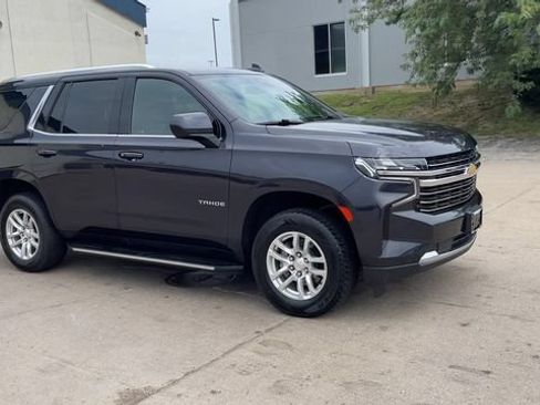 Used 2024 Chevrolet Tahoe LT AWD/4WD image 2