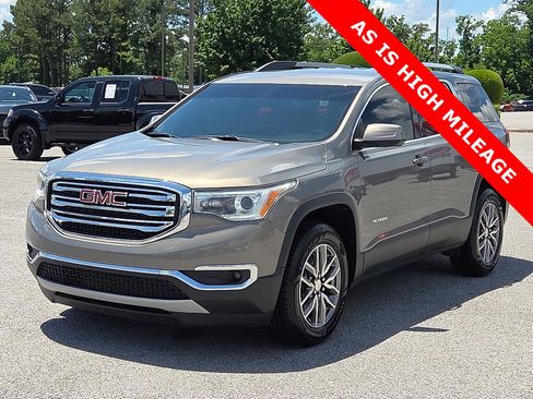 Used 2019 GMC Acadia SLE w/ Driver Alert Package I FWD image 2