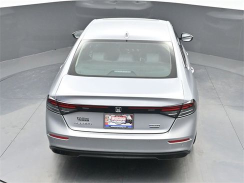 Certified 2023 Honda Accord Touring image 32