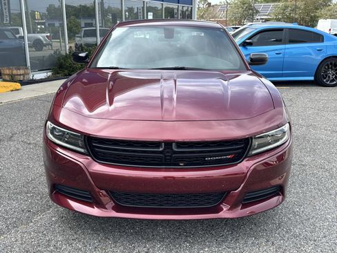 Used 2023 Dodge Charger SXT image 2