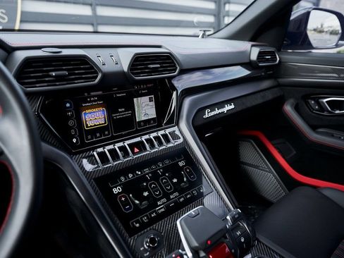 Used 2024 Lamborghini Urus Performante image 74