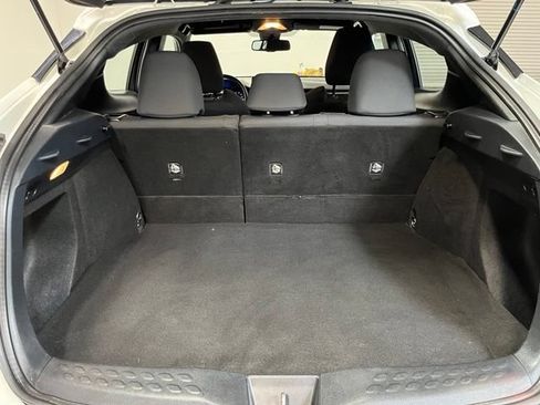 Used 2018 Toyota C-HR XLE FWD image 14