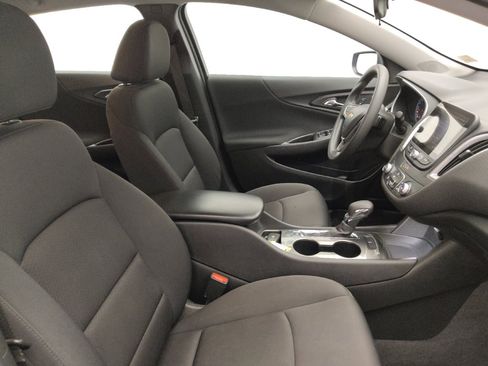 Used 2023 Chevrolet Malibu LS FWD image 21